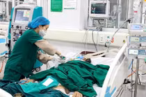 Hôn mê vì ngộ độc rượu