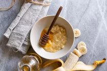 5 công thức dưỡng da với quả chuối chị em không nên bỏ qua