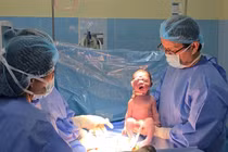 Xin mổ đẻ trước Tết để kịp năm Rồng