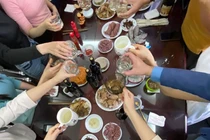 Nguyên tắc khi uống rượu bia ngày Tết giảm tác hại cho sức khỏe