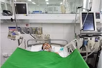 Cứu sống người đàn ông hôn mê nghi bị rắn cạp nia cắn