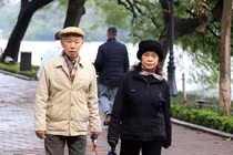 Cuộc sống người Hà Nội trong ngày mưa rét