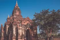 Video: Khám phá nơi linh thiêng bậc nhất Myanmar với hơn 2.000 ngôi đền cổ