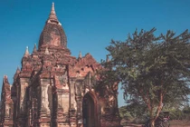 Video: Khám phá nơi linh thiêng bậc nhất Myanmar với hơn 2.000 ngôi đền cổ