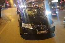 Video: Xe điên đâm liên hoàn trên đường Trần Duy Hưng rồi tháo chạy