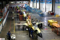 Thán phục dây chuyền sản xuất máy bay chiến đấu của Iran