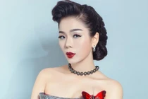 Từ Lệ Quyên tháo sụn mũi... xem chi tiết ca phẫu thuật nâng mũi