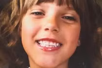 Phê ma túy, mẹ đứng nhìn người tình cưỡng bức và sát hại con gái