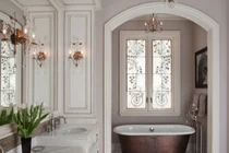 Phòng tắm bừng sáng với thiết kế đèn lạ mắt