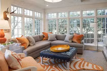 Trang trí nhà mùa thu ấm áp với hai màu cam, xám 