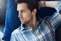 Phối đồ thời trang cho chàng tự tin ngày hè