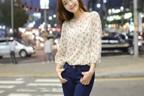 Bí quyết chọn đồ cho nàng vai thô