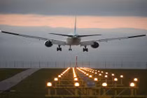 Mơ thấy máy bay báo hiệu điều lành hay dữ? 