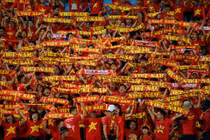 “Việt Nam vô địch!” – Khát vọng đâu chỉ ở bóng đá