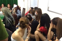 190 nam thanh nữ tú thác loạn sa đoạ thế nào trong bar Phượng Lâm TPHCM?