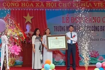 Trường xã miền núi khó khăn đạt Trường chuẩn Quốc gia