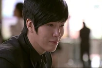 Theo dõi vợ vào nhà nghỉ để rồi rơi nước mắt trước điều nhìn thấy