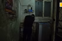 Video: Hé lộ cuộc sống ở "tận đáy xã hội" tại Bắc Kinh