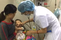 Báo động đỏ cứu sống bé 10 tháng tuổi bị sốc phản vệ nguy kịch