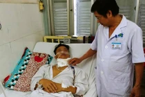 Tưởng nhiệt miệng, chàng trai 19 tuổi phát hiện ung thư lưỡi