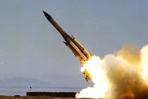 Phòng không Nga vất vả đối phó tên lửa phòng không S-200 của Ukraine 