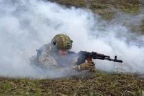 Quân đội Nga và Ukraine giao tranh quyết liệt ở phía nam Pokrovsk 