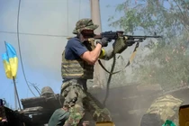 Tại sao Quân đội Ukraine vẫn cố kháng cự trước quân Nga?