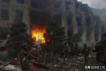 Tiểu đoàn Azov ra khỏi đường hầm, phá vòng vây của Nga?