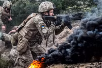 Trung tâm Bakhmut bị áp sát, Ukraine cố phản công không thành