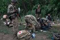 Nga "cài then chốt cửa" 6 lữ đoàn Bộ binh Cơ giới Ukraine