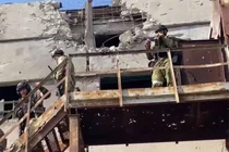 Tiểu đoàn Azov tiếp tục chống trả trong tuyệt vọng