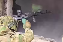 Lữ đoàn 200 của Nga chiếm tiểu khu Severny ở Chasov Yar 