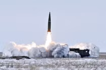 Nga dùng chiến thuật nào để phá hủy hệ thống tên lửa HIMARS?