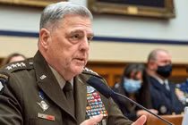 Tướng Mỹ khẳng định quân đội Ukraine đầy đủ "quyền tự quyết"