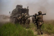 Ukraine bất ngờ chuyển sang “chiến thuật Zaluzhny” từ thời Liên Xô