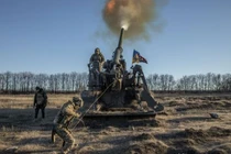 Pháo binh Nga và Ukraine thi nhau "vãi" đạn, bên nào bắn nhiều hơn?