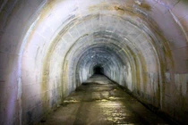 Hầm ngầm, lợi thế của Tiểu đoàn Azov trước hỏa lực của quân Nga