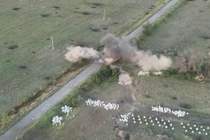 Quân Ukraine rơi vào bẫy lửa, Mỹ lập kế hoạch tác chiến cho Kiev