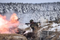 Tình báo Anh: “Tại sao tướng Surovikin không vội bao vây Bakhmut“?