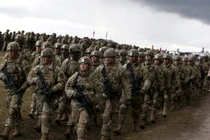 Nóng: Quân đội Ukraine yêu cầu NATO giúp đỡ để chiếm lại Donbass