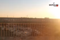 Xe tăng Nga ngụy trang được phát hiện ở biên giới với Ukraine