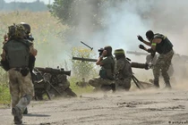 Chỉ dùng pháo binh, phe ly khai khiến quân Ukraine phải bỏ chạy