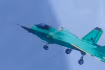 Một tuần ra mắt hai máy bay tàng hình, Trung Quốc có ý gì?