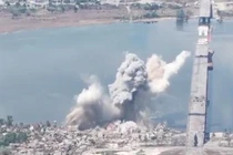 Không quân Nga tăng cường ném bom vào đầu cầu đổ bộ Krynki 