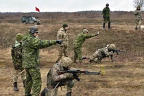 Lý do khiến Canada từ chối đưa người và máy bay tới giúp Ukraine