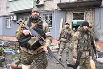 Nga tuyên bố tràn ngập Soledar, khép vòng vây quân Ukraine