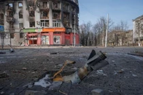 Bom nhiệt áp mở đường và 500 mét cuối quyết định ở Bakhmut