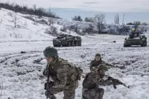 Nóng: Quân Nga đã tiến gần vành đai xe điện ở đông nam Avdiivka