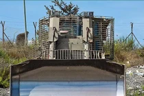 Israel sử dụng gì để đối phó với đường hầm và súng bắn tỉa