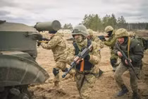 Tại sao Quân đội Ukraine khó mở rộng kết quả chiến dịch Kursk?